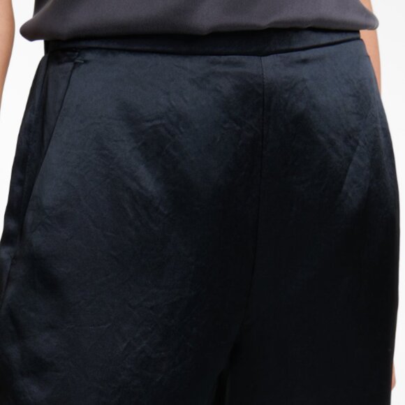 Brand New Women's C by One Pull-On Wide Leg Satin Pants - Picture 3 of 12